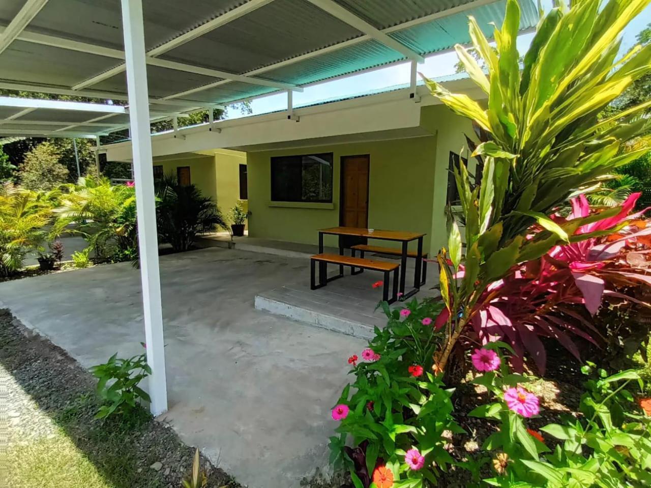 Serenity Houses Cahuita Buitenkant foto